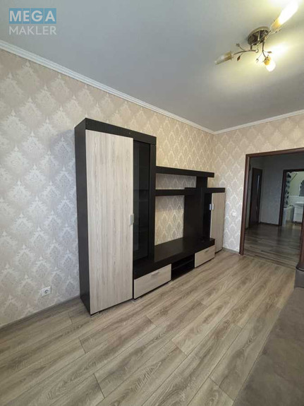 Продаж 3 кімнатної квартири (82/48/9), 7 пов. 9 пов. будинку, <a class="location-link" href="/borispol/" title="Недвижимость Бориспіль">Бориспіль</a>, Новопрорізна (изображение 11)