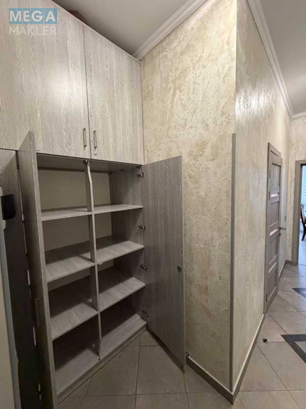 Оренда 1 кімнатної квартири, <a class="location-link" href="/kiev/" title="Недвижимость Київ">Київ</a>, <a class="location-link" href="/kiev/svyatoshinskij/" title="Недвижимость Святошинський район">Святошинський р-н</a>, Академіка Єфремова вул., 8а (изображение 11)