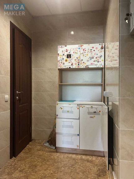 Оренда комерційної нерухомості, 62 кв.м, <a class="location-link" href="/kiev/" title="Недвижимость Київ">Київ</a>, <a class="location-link" href="/kiev/dneprovskij/" title="Недвижимость Дніпровський район">Дніпровський р-н</a>, Лобачевского пер., 7 (изображение 5)