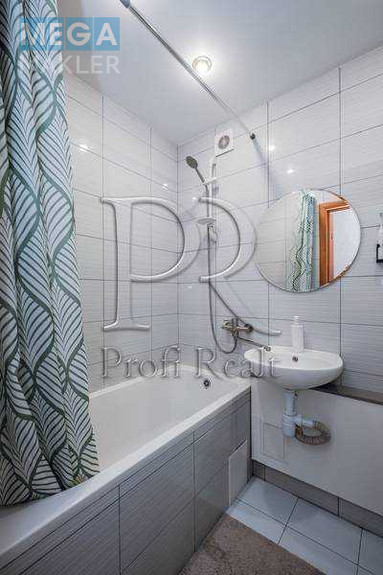 Продаж 3 кімнатної квартири (56/41/6), 1 пов. 5 пов. будинку, <a class="location-link" href="/kiev/" title="Недвижимость Київ">Київ</a>, <a class="location-link" href="/kiev/solomenskij/" title="Недвижимость Солом'янський район">Солом'янський р-н</a>, Білецького Академіка вулиця, 9Б (изображение 19)