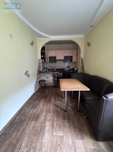 Продаж дома, 2 поверху, 178 кв.м, 7 кімнат, ділянка 4 сотки, <a class="location-link" href="/poltava/" title="Недвижимость Полтава">Полтава</a>, <a class="location-link" href="/poltava/kievskij/" title="Недвижимость Київський район">Київський р-н</a>, Прямокутний (изображение 18)