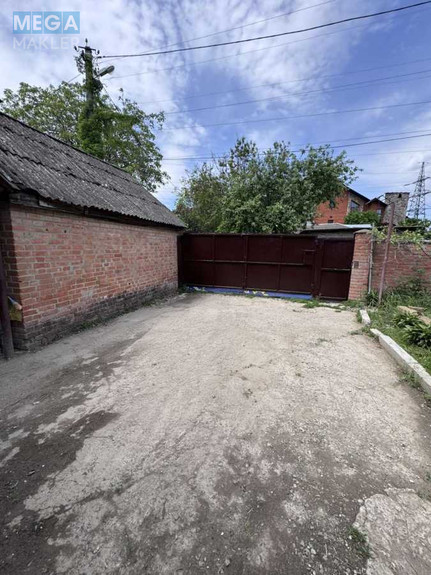 Продаж дома, 2 поверху, 178 кв.м, 7 кімнат, ділянка 4 сотки, <a class="location-link" href="/poltava/" title="Недвижимость Полтава">Полтава</a>, <a class="location-link" href="/poltava/kievskij/" title="Недвижимость Київський район">Київський р-н</a>, Прямокутний (изображение 20)