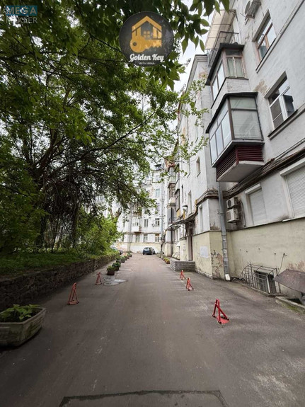Оренда 5 кімнатної квартири, <a class="location-link" href="/kiev/" title="Недвижимость Київ">Київ</a>, <a class="location-link" href="/kiev/pecherskij/" title="Недвижимость Печерський район">Печерський р-н</a>, Академіка Богомольця вул., 5 (изображение 23)