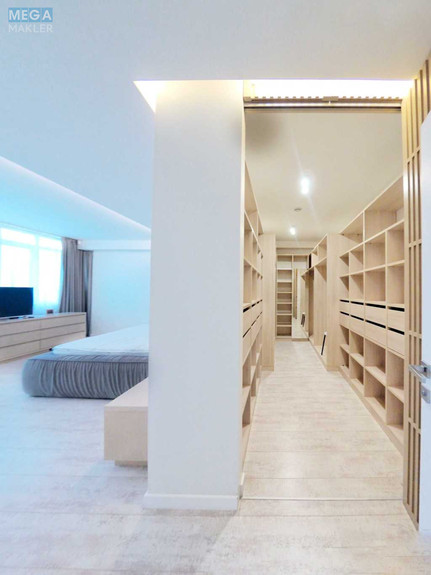 Оренда 3 кімнатної квартири, <a class="location-link" href="/kiev/" title="Недвижимость Київ">Київ</a>, <a class="location-link" href="/kiev/pecherskij/" title="Недвижимость Печерський район">Печерський р-н</a>, Євгена Коновальця вул., 44а (изображение 10)