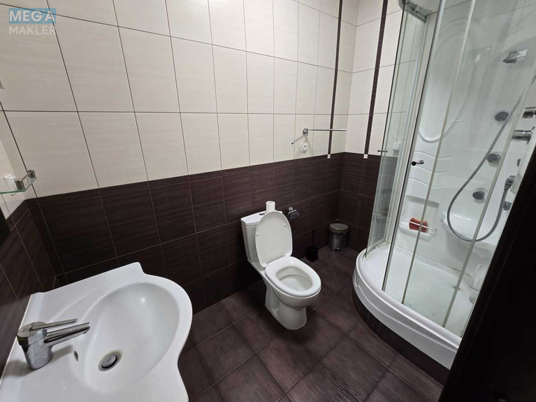 Продаж 4 кімнатної квартири (160/100/20), 5 пов. 9 пов. будинку, <a class="location-link" href="/kiev/" title="Недвижимость Київ">Київ</a>, <a class="location-link" href="/kiev/dneprovskij/" title="Недвижимость Дніпровський район">Дніпровський р-н</a>, Раисы Окипной ул., 4 (изображение 4)