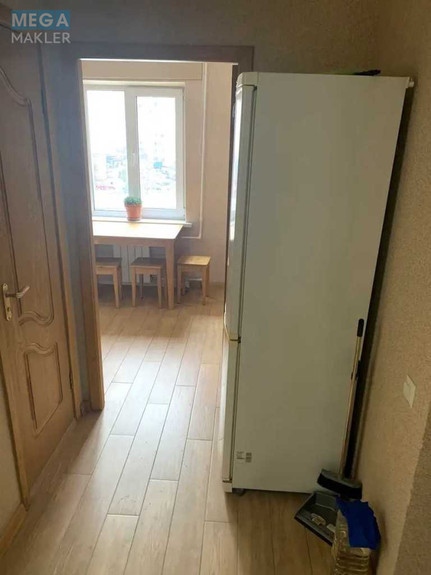 Оренда 2 кімнатної квартири, <a class="location-link" href="/kiev/" title="Недвижимость Київ">Київ</a>, <a class="location-link" href="/kiev/darnickij/" title="Недвижимость Дарницький район">Дарницький р-н</a>, Александра Кошица ул., 10/21 (изображение 2)