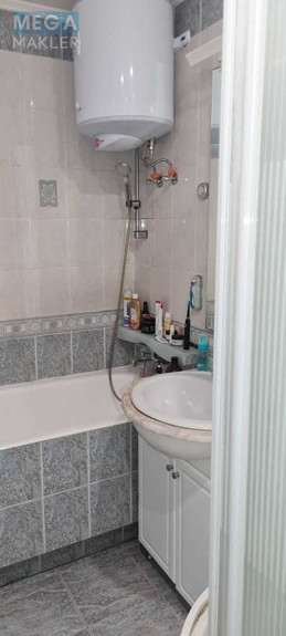 Продаж 3 кімнатної квартири (86/?/7,5), 3 пов. 16 пов. будинку, <a class="location-link" href="/kiev/" title="Недвижимость Київ">Київ</a>, <a class="location-link" href="/kiev/darnickij/" title="Недвижимость Дарницький район">Дарницький р-н</a>, Ревуцького вул., 13 (изображение 16)