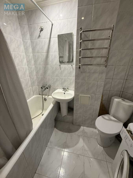 Оренда 2 кімнатної квартири, <a class="location-link" href="/kiev/" title="Недвижимость Київ">Київ</a>, <a class="location-link" href="/kiev/podolskij/" title="Недвижимость Подільський район">Подільський р-н</a>, Гречко Маршала ул., 8Д (изображение 22)