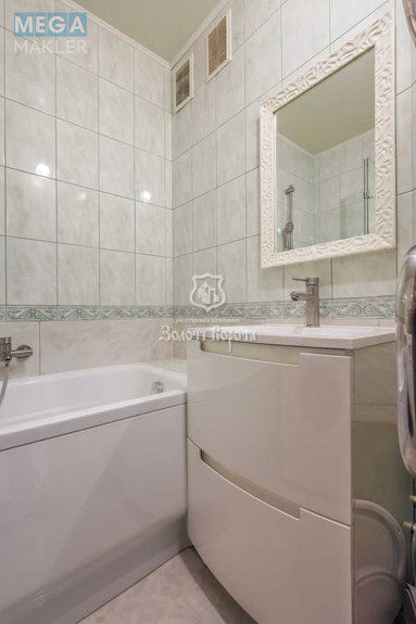 Продаж 3 кімнатної квартири (70,2/42/8), 9 пов. 9 пов. будинку, <a class="location-link" href="/kiev/" title="Недвижимость Київ">Київ</a>, <a class="location-link" href="/kiev/darnickij/" title="Недвижимость Дарницький район">Дарницький р-н</a>, Миколи Бажана просп., 5а (изображение 11)