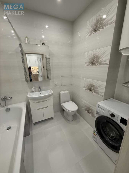 Оренда 2 кімнатної квартири, <a class="location-link" href="/kiev/" title="Недвижимость Київ">Київ</a>, <a class="location-link" href="/kiev/podolskij/" title="Недвижимость Подільський район">Подільський р-н</a>, Европейского Союза просп., 41Е (изображение 19)
