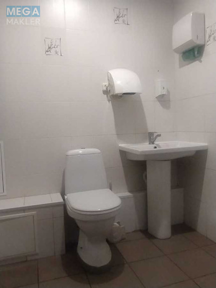 Продаж комерційної нерухомості, 213,23 кв.м, <a class="location-link" href="/kirovograd/" title="Недвижимость Кіровоград">Кіровоград</a>, Велика Перспективна, 32/11 (изображение 9)