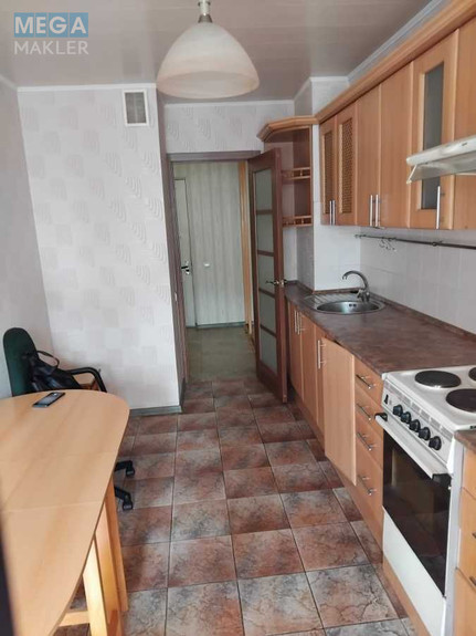 Оренда 1 кімнатної квартири, <a class="location-link" href="/kiev/" title="Недвижимость Київ">Київ</a>, <a class="location-link" href="/kiev/dneprovskij/" title="Недвижимость Дніпровський район">Дніпровський р-н</a>, Юности ул., 8/2 (изображение 4)