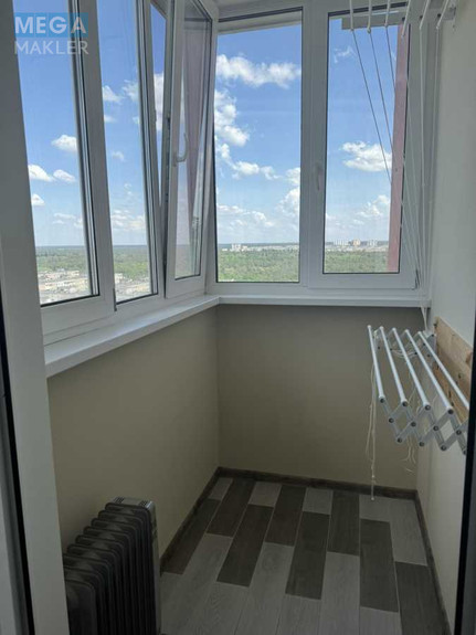Оренда 2 кімнатної квартири, <a class="location-link" href="/kiev/" title="Недвижимость Київ">Київ</a>, <a class="location-link" href="/kiev/dneprovskij/" title="Недвижимость Дніпровський район">Дніпровський р-н</a>, Черных Запорожцев ул., 26а (изображение 2)