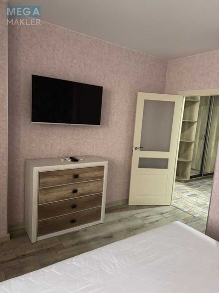 Оренда 2 кімнатної квартири, <a class="location-link" href="/kiev/" title="Недвижимость Київ">Київ</a>, <a class="location-link" href="/kiev/dneprovskij/" title="Недвижимость Дніпровський район">Дніпровський р-н</a>, Черных Запорожцев ул., 26а (изображение 5)