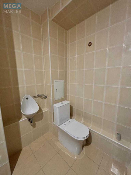Продаж 4 кімнатної квартири (142/?/27), 19 пов. 25 пов. будинку, <a class="location-link" href="/kiev/" title="Недвижимость Київ">Київ</a>, <a class="location-link" href="/kiev/solomenskij/" title="Недвижимость Солом'янський район">Солом'янський р-н</a>, Клиническая ул., 23/25 (изображение 12)