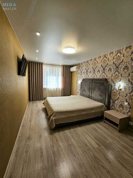 Продаж 2 кімнатної квартири (66/33/20), 1 пов. 10 пов. будинку, <a class="location-link" href="/sofievskaya-borshagovka/" title="Недвижимость Софіївська Борщагівка">Софіївська Борщагівка</a>, Яблунева, 9 (изображение 7)