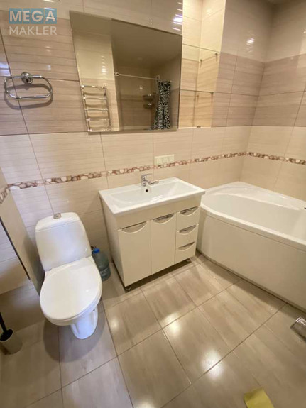 Оренда 2 кімнатної квартири, <a class="location-link" href="/kiev/" title="Недвижимость Київ">Київ</a>, <a class="location-link" href="/kiev/svyatoshinskij/" title="Недвижимость Святошинський район">Святошинський р-н</a>, Олевская ул., 3 (изображение 16)