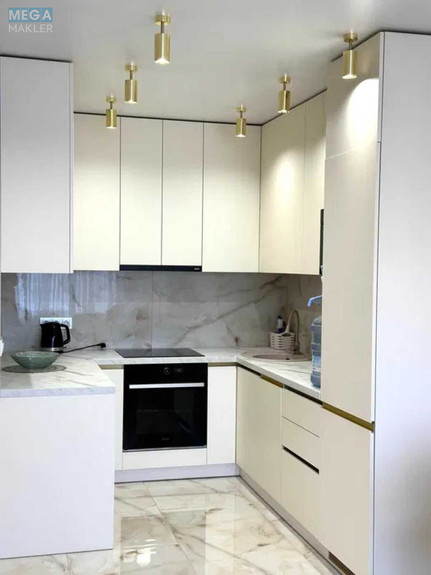 Оренда 1 кімнатної квартири, <a class="location-link" href="/kiev/" title="Недвижимость Київ">Київ</a>, <a class="location-link" href="/kiev/podolskij/" title="Недвижимость Подільський район">Подільський р-н</a>, Олександра Олеся вул., 8/15 (изображение 8)