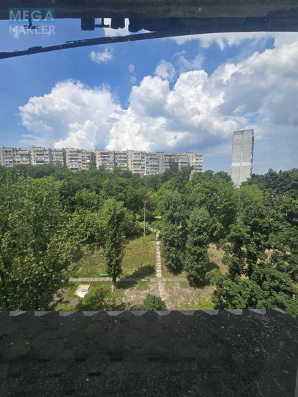 Продаж 3 кімнатної квартири (60/42/7), 8 пов. 9 пов. будинку, <a class="location-link" href="/kiev/" title="Недвижимость Київ">Київ</a>, <a class="location-link" href="/kiev/goloseevskij/" title="Недвижимость Голосіївський район">Голосіївський р-н</a>, Васильковская ул., 2-А (изображение 20)