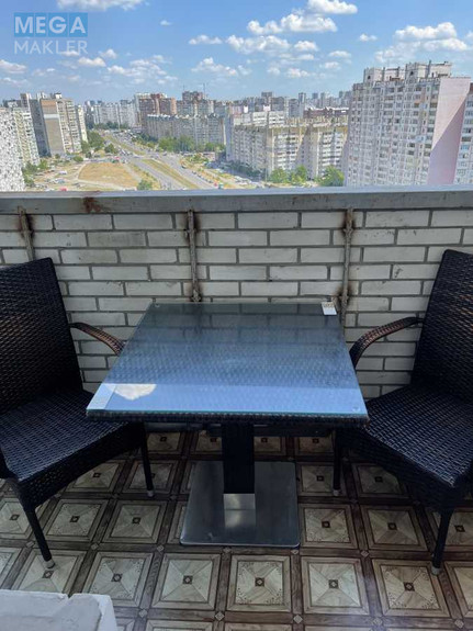 Оренда 3 кімнатної квартири, <a class="location-link" href="/kiev/" title="Недвижимость Київ">Київ</a>, <a class="location-link" href="/kiev/darnickij/" title="Недвижимость Дарницький район">Дарницький р-н</a>, Анни Ахматової вул., 18 (изображение 10)