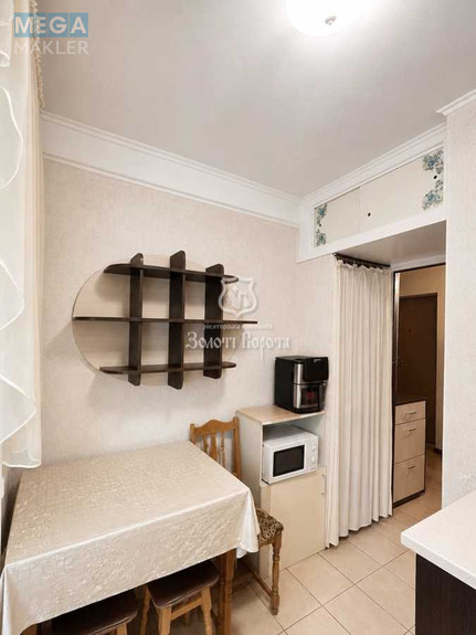 Продаж 1 кімнатної квартири (31,6/15,2/6,6), 3 пов. 9 пов. будинку, <a class="location-link" href="/kiev/" title="Недвижимость Київ">Київ</a>, <a class="location-link" href="/kiev/svyatoshinskij/" title="Недвижимость Святошинський район">Святошинський р-н</a>, Зодчих вул., 62а (изображение 4)