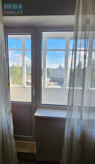 Оренда 1 кімнатної квартири, <a class="location-link" href="/kiev/" title="Недвижимость Київ">Київ</a>, <a class="location-link" href="/kiev/solomenskij/" title="Недвижимость Солом'янський район">Солом'янський р-н</a>, Смілянська вул., 17 (изображение 8)