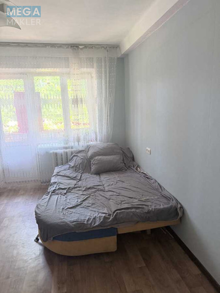 Оренда 2 кімнатної квартири, <a class="location-link" href="/kiev/" title="Недвижимость Київ">Київ</a>, <a class="location-link" href="/kiev/svyatoshinskij/" title="Недвижимость Святошинський район">Святошинський р-н</a>, Литвиненко-Вольгемут вул., 5 (изображение 2)