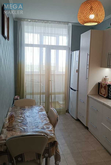 Оренда 2 кімнатної квартири, <a class="location-link" href="/kiev/" title="Недвижимость Київ">Київ</a>, <a class="location-link" href="/kiev/darnickij/" title="Недвижимость Дарницький район">Дарницький р-н</a>, Світла вул., 3д (изображение 4)