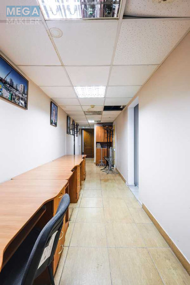 Продаж комерційної нерухомості, 182,40 кв.м, под офис, <a class="location-link" href="/kiev/" title="Недвижимость Київ">Київ</a>, <a class="location-link" href="/kiev/podolskij/" title="Недвижимость Подільський район">Подільський р-н</a>, Осиповського вул., 9 (изображение 20)