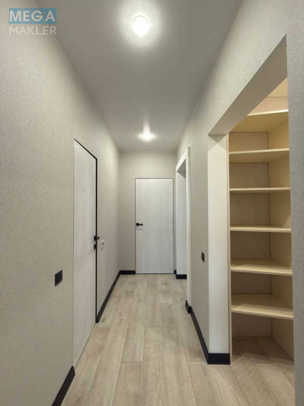Продаж 3 кімнатної квартири (96/51/14), 10 пов. 22 пов. будинку, <a class="location-link" href="/kiev/" title="Недвижимость Київ">Київ</a>, <a class="location-link" href="/kiev/podolskij/" title="Недвижимость Подільський район">Подільський р-н</a>, Європейського Союзу просп., 19а (изображение 11)