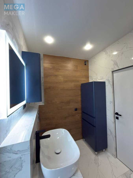 Продаж 3 кімнатної квартири (96/51/14), 10 пов. 22 пов. будинку, <a class="location-link" href="/kiev/" title="Недвижимость Київ">Київ</a>, <a class="location-link" href="/kiev/podolskij/" title="Недвижимость Подільський район">Подільський р-н</a>, Європейського Союзу просп., 19а (изображение 20)