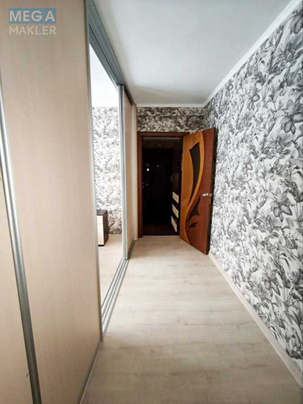 Продаж 2 кімнатної квартири (45/30/8), 1 пов. 5 пов. будинку, <a class="location-link" href="/kiev/" title="Недвижимость Київ">Київ</a>, <a class="location-link" href="/kiev/solomenskij/" title="Недвижимость Солом'янський район">Солом'янський р-н</a>, Ушинського вул., 5 (изображение 7)