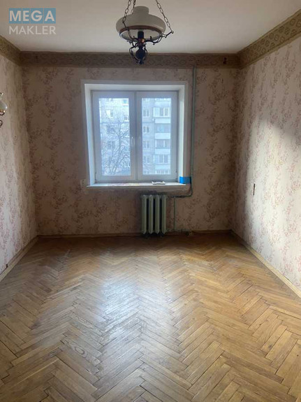 Продаж 3 кімнатної квартири (75/47/7), 4 пов. 9 пов. будинку, <a class="location-link" href="/kiev/" title="Недвижимость Київ">Київ</a>, <a class="location-link" href="/kiev/obolonskij/" title="Недвижимость Оболонський район">Оболонський р-н</a>, Литовский просп., 10а (изображение 8)