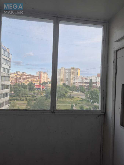 Продаж 2 кімнатної квартири (53,6/30/7,1), 6 пов. 16 пов. будинку, <a class="location-link" href="/kiev/" title="Недвижимость Київ">Київ</a>, <a class="location-link" href="/kiev/desnyanskij/" title="Недвижимость Деснянський район">Деснянський р-н</a>, Володимира Маяковського вул., 23 (изображение 8)