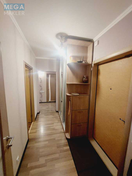 Оренда 2 кімнатної квартири, <a class="location-link" href="/kiev/" title="Недвижимость Київ">Київ</a>, <a class="location-link" href="/kiev/darnickij/" title="Недвижимость Дарницький район">Дарницький р-н</a>, Ревуцкого ул., 18 (изображение 13)