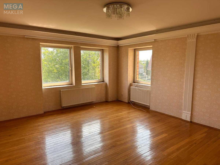 Продаж 8 кімнатної квартири (658/266/27), 1 пов. 3 пов. будинку, <a class="location-link" href="/rovno/" title="Недвижимость Рівне">Рівне</a>, Озерянка (изображение 4)