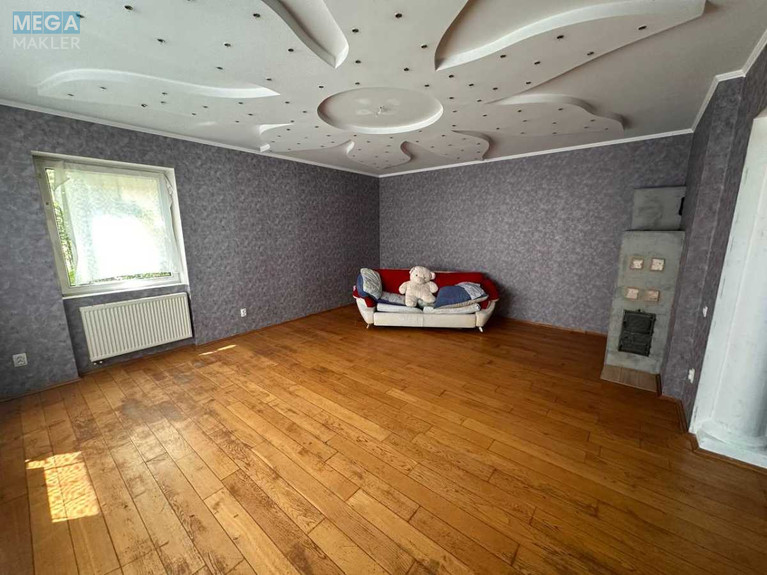 Продаж 8 кімнатної квартири (658/266/27), 1 пов. 3 пов. будинку, <a class="location-link" href="/rovno/" title="Недвижимость Рівне">Рівне</a>, Озерянка (изображение 8)