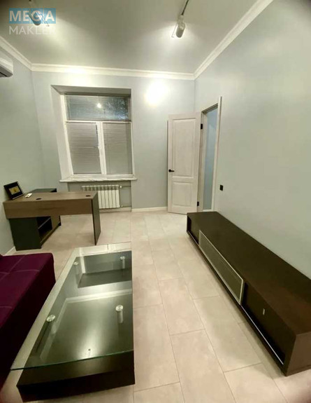 Оренда комерційної нерухомості, 50 кв.м, под офис, <a class="location-link" href="/kiev/" title="Недвижимость Київ">Київ</a>, <a class="location-link" href="/kiev/shevchenkovskij/" title="Недвижимость Шевченківський район">Шевченківський р-н</a>, Гетьмана Павла Скоропадського вул., 25 (изображение 9)