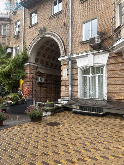 Продаж 1 кімнатної квартири (36/16/9), 5 пов. 5 пов. будинку, <a class="location-link" href="/kiev/" title="Недвижимость Київ">Київ</a>, <a class="location-link" href="/kiev/goloseevskij/" title="Недвижимость Голосіївський район">Голосіївський р-н</a>, Микільсько-Ботанічна вул., 7/9 (изображение 8)