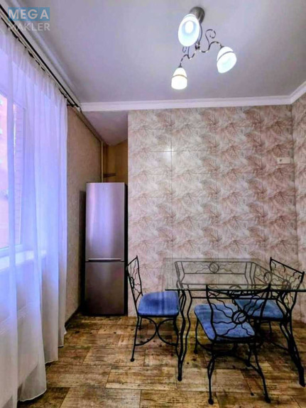 Оренда 2 кімнатної квартири, <a class="location-link" href="/odessa/" title="Недвижимость Одеса">Одеса</a>, <a class="location-link" href="/odessa/primorskij/" title="Недвижимость Приморський район">Приморський р-н</a>, Книжный переулок, 19 (изображение 9)
