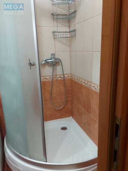 Оренда 2 кімнатної квартири, <a class="location-link" href="/kiev/" title="Недвижимость Київ">Київ</a>, <a class="location-link" href="/kiev/solomenskij/" title="Недвижимость Солом'янський район">Солом'янський р-н</a>, Повітрофлотська вул., 15 (изображение 8)
