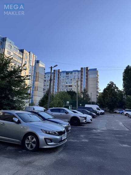 Продаж 2 кімнатної квартири (51/31/8), 2 пов. 10 пов. будинку, <a class="location-link" href="/kiev/" title="Недвижимость Київ">Київ</a>, <a class="location-link" href="/kiev/goloseevskij/" title="Недвижимость Голосіївський район">Голосіївський р-н</a>, Михайла Ломоносова вул., 8 (изображение 20)