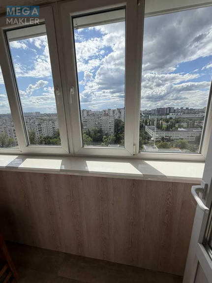 Оренда 3 кімнатної квартири, <a class="location-link" href="/kiev/" title="Недвижимость Київ">Київ</a>, <a class="location-link" href="/kiev/obolonskij/" title="Недвижимость Оболонський район">Оболонський р-н</a>, Маршала Тимошенко ул., 13 (изображение 5)