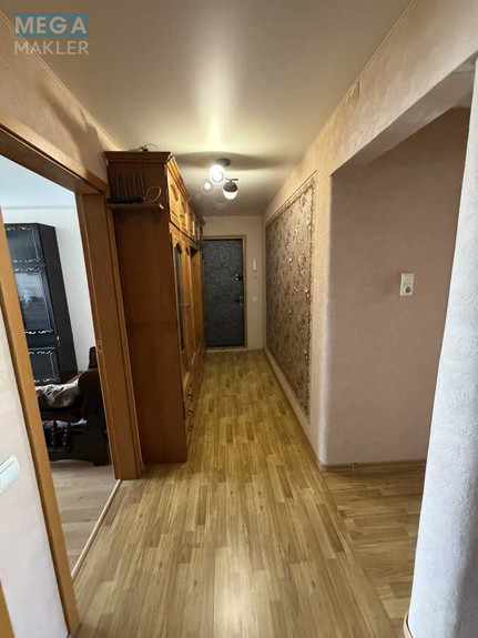 Оренда 3 кімнатної квартири, <a class="location-link" href="/kiev/" title="Недвижимость Київ">Київ</a>, <a class="location-link" href="/kiev/obolonskij/" title="Недвижимость Оболонський район">Оболонський р-н</a>, Маршала Тимошенко ул., 13 (изображение 8)