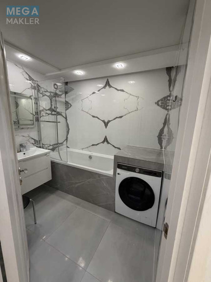 Продаж 3 кімнатної квартири (56/40/7), 1 пов. 5 пов. будинку, <a class="location-link" href="/kiev/" title="Недвижимость Київ">Київ</a>, <a class="location-link" href="/kiev/solomenskij/" title="Недвижимость Солом'янський район">Солом'янський р-н</a>, Братів Зерових вул., 14/18 (изображение 4)