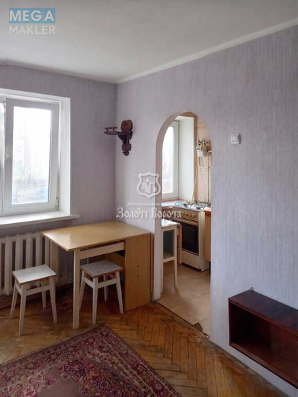 Продаж 1 кімнатної квартири (21/13/4), 5 пов. 5 пов. будинку, <a class="location-link" href="/kiev/" title="Недвижимость Київ">Київ</a>, <a class="location-link" href="/kiev/shevchenkovskij/" title="Недвижимость Шевченківський район">Шевченківський р-н</a>, Ольжича вул., 27/22 (изображение 2)