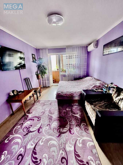 Продаж 2 кімнатної квартири (51/30,7/7,9), 7 пов. 10 пов. будинку, <a class="location-link" href="/kiev/" title="Недвижимость Київ">Київ</a>, <a class="location-link" href="/kiev/svyatoshinskij/" title="Недвижимость Святошинський район">Святошинський р-н</a>, Миколи Ушакова вул., 20 (изображение 2)