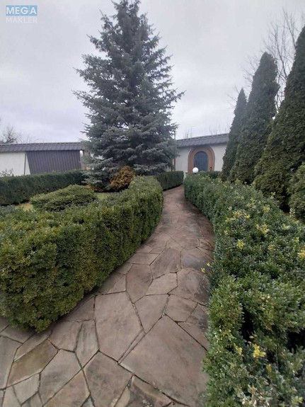 Продаж дома, 2 поверху, 265 кв.м, 5 кімнат, ділянка 10 соток, <a class="location-link" href="/kiev/" title="Недвижимость Київ">Київ</a>, <a class="location-link" href="/kiev/goloseevskij/" title="Недвижимость Голосіївський район">Голосіївський р-н</a>, Вітавська вул. (изображение 5)