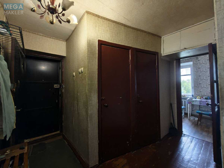 Продаж 2 кімнатної квартири (50/30/6), 5 пов. 5 пов. будинку, <a class="location-link" href="/dnepropetrovsk/" title="Недвижимость Дніпра">Дніпро</a>, Слобожанский проспект, 12 (изображение 2)