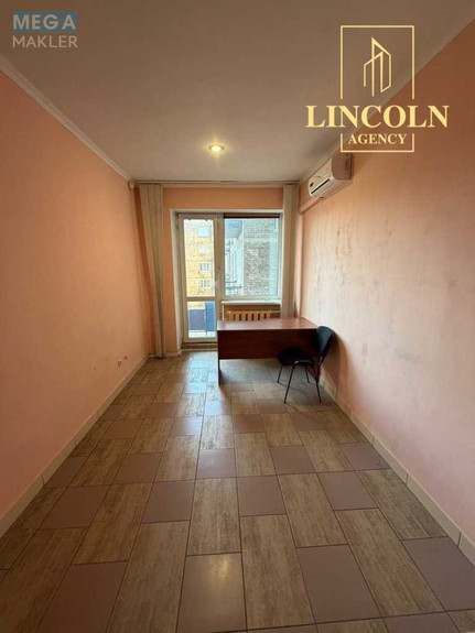 Продаж 3 кімнатної квартири (62/?/8), 2 пов. 5 пов. будинку, <a class="location-link" href="/kiev/" title="Недвижимость Київ">Київ</a>, <a class="location-link" href="/kiev/shevchenkovskij/" title="Недвижимость Шевченківський район">Шевченківський р-н</a>, Берестейский просп., 5 (изображение 4)